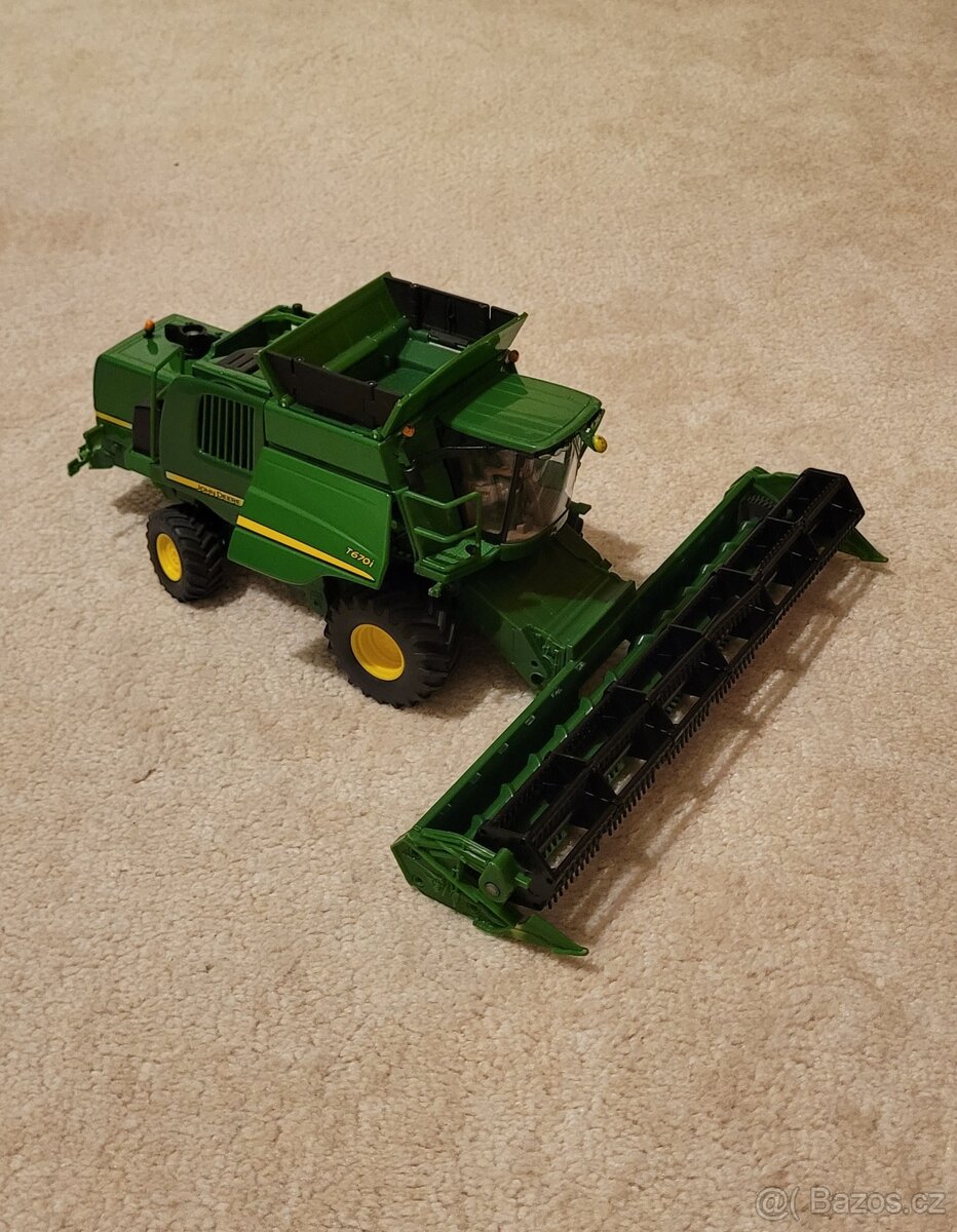 Siku kombajn John Deere 1:32 - 13