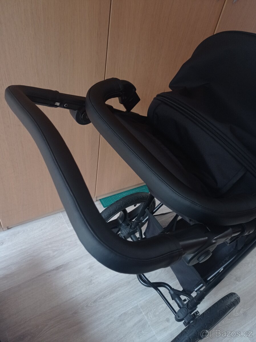 Hauck Runner 2 - šití na zakázku - 13