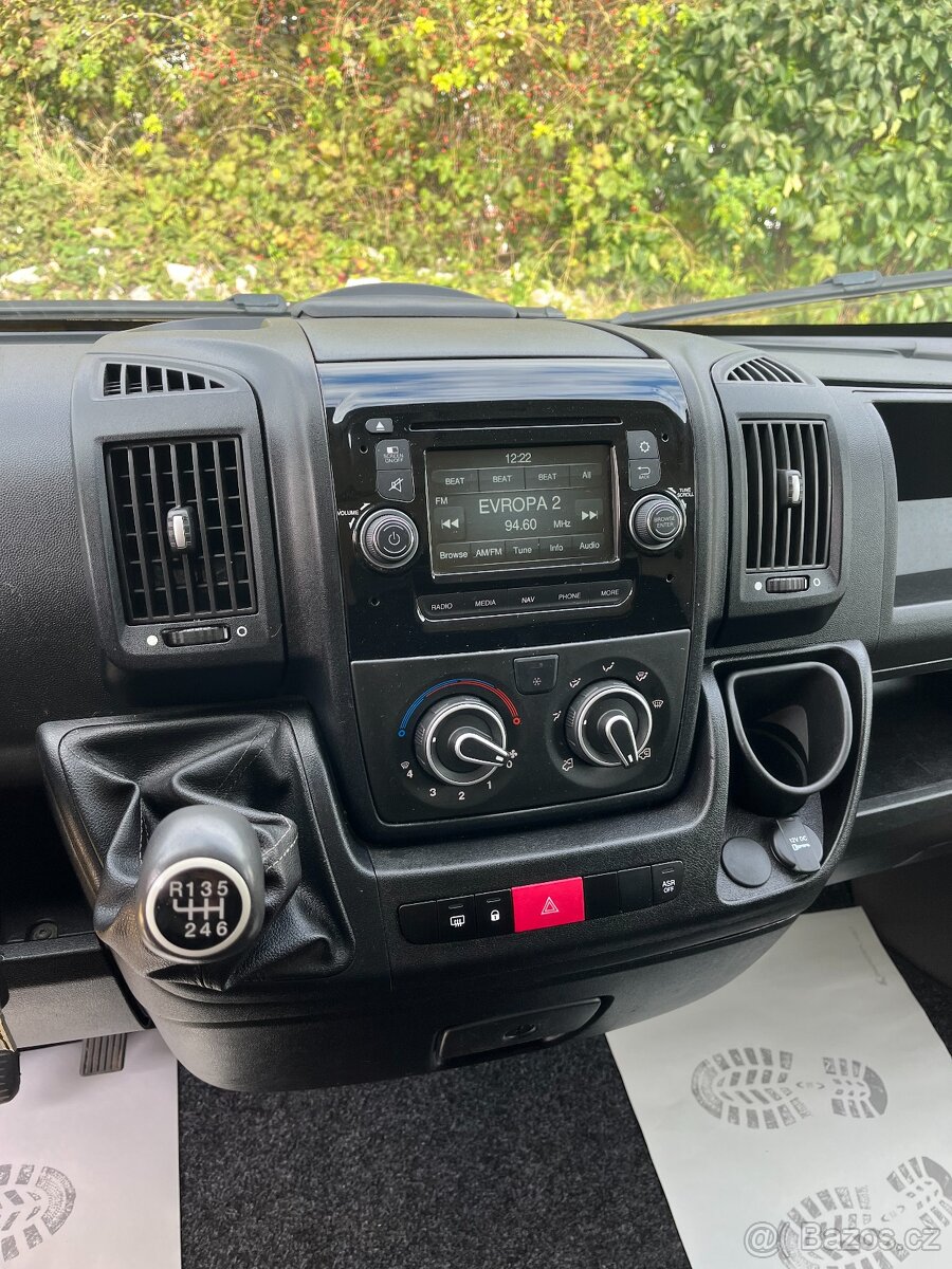 PEUGEOT BOXER DÍLNA L2H2 2.2HDi 96kW,2016,KLIMA,DPH,TAŽNÉ - 13