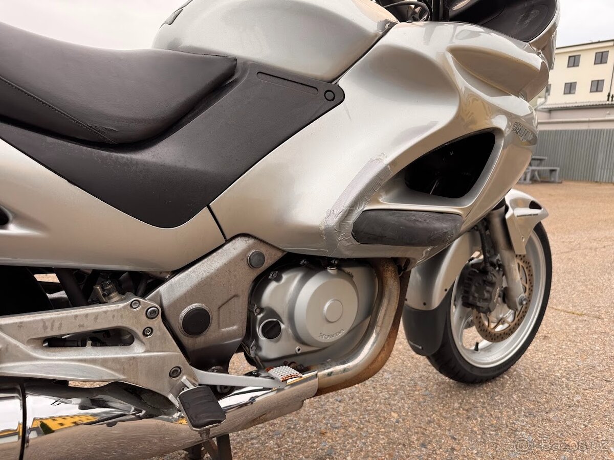 2002 HONDA NT 650 DEAUVILLE, naj. 80000 km - 13