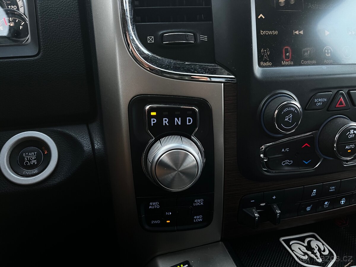 Dodge RAM 1500 5.7 Hemi LARAMIE - 13