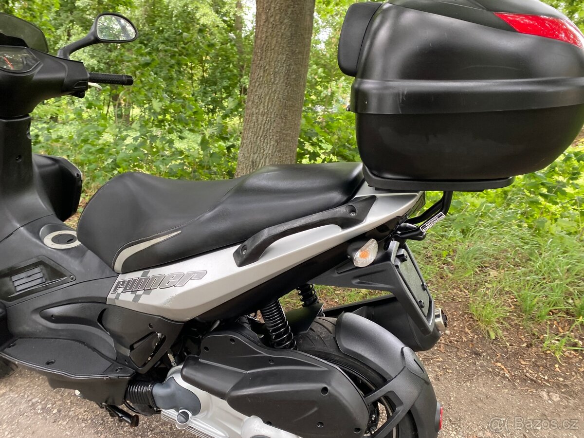 Gilera runner 125 ST (2015) - 13