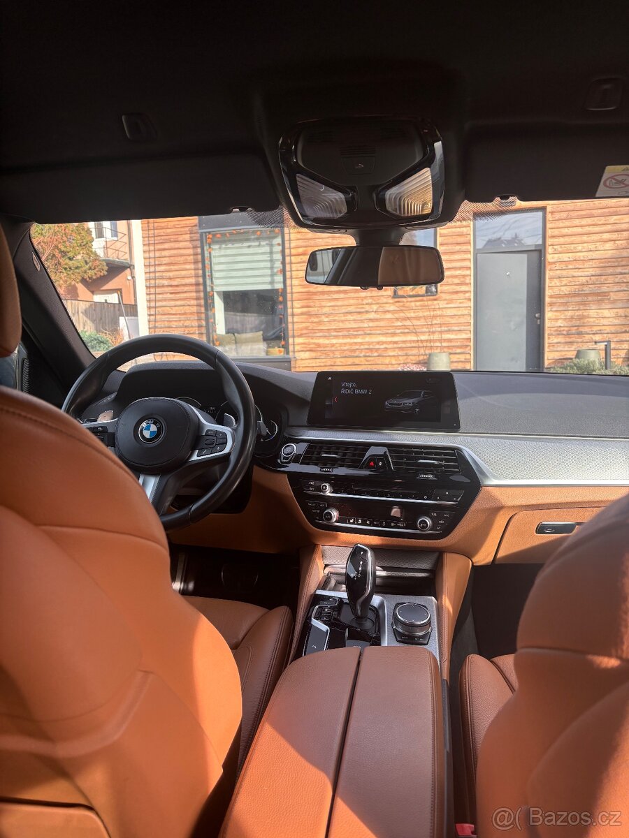 Bmw 520d x drive combi G30 - 13