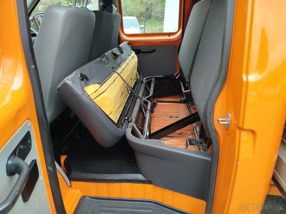 VW T5 TRANSPORTER Valník 2,0 TDi 103kW, DSG, r.v. 11/2010 - 13