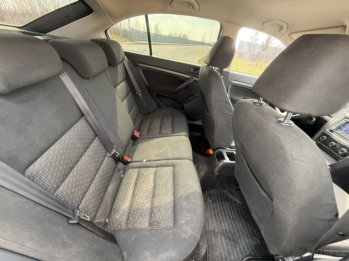 Škoda Octavia 1,6 TDi ||| - 13
