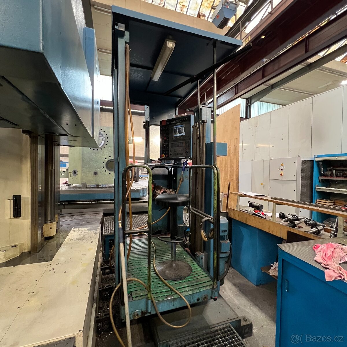 WHQ13CNC, 2001 - 13