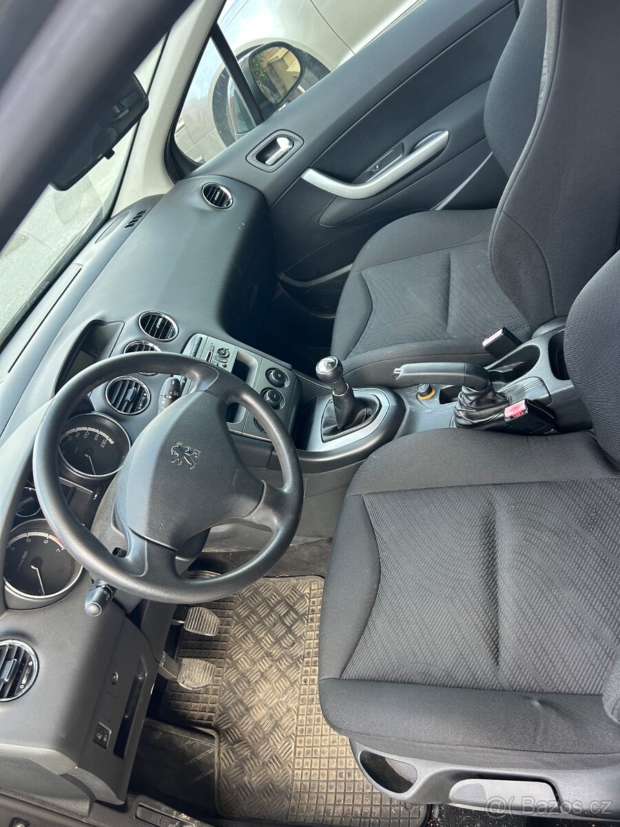 Peugeot 308 1.4i 70kw - 13