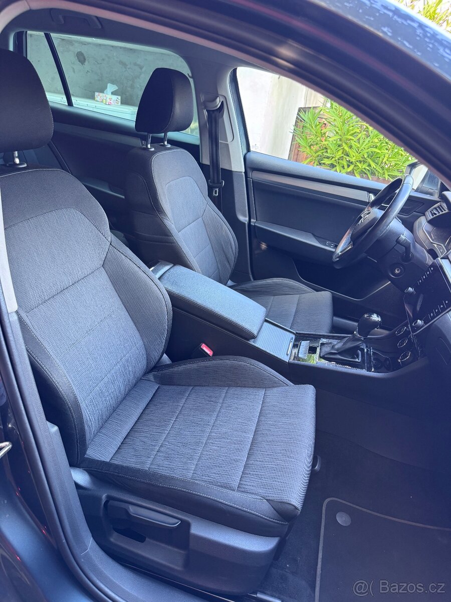 Škoda Superb 2.0TDI 2019 - 13
