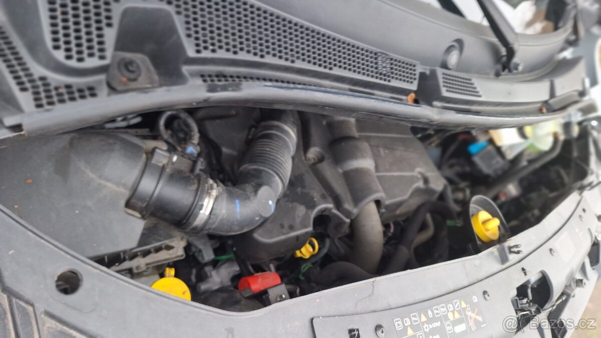 Renault Master L1H1 3,3 t dCi 135 - 13