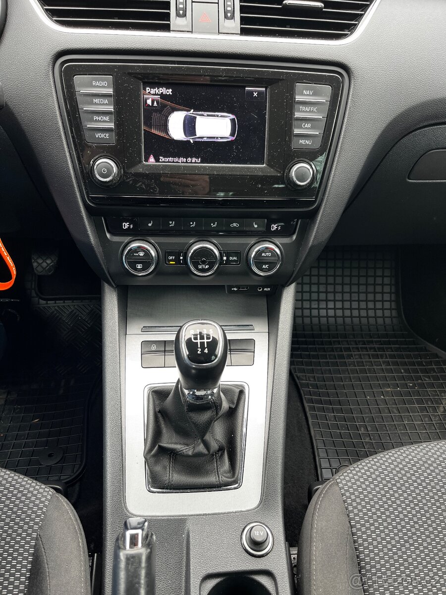 Prodám Škoda octavia 3 - 13