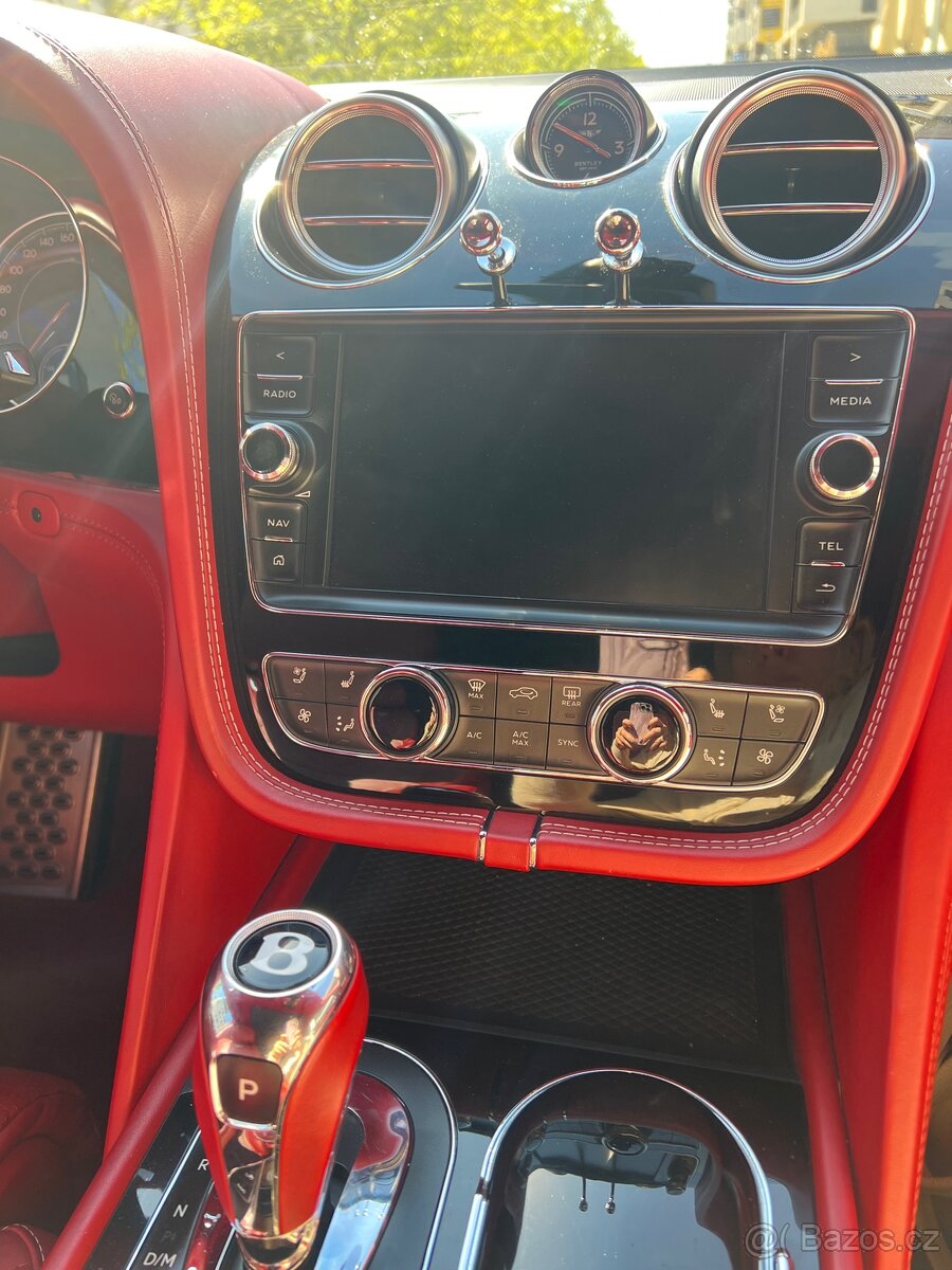 Predám Bentley Bentayga V12 Mulliner - 13