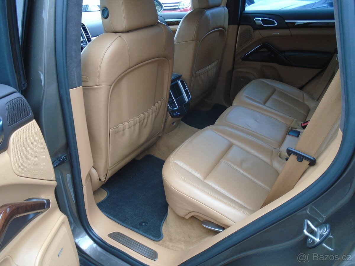 Porsche Cayenne S 4.8 V8 ČR - 13