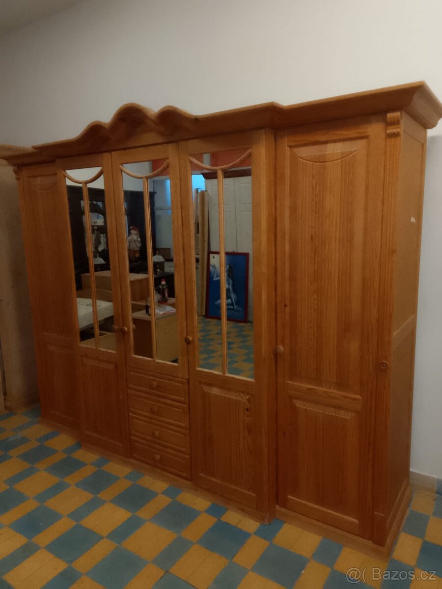 KOMPLETNÍ LOŽNICE KIEFER - 13