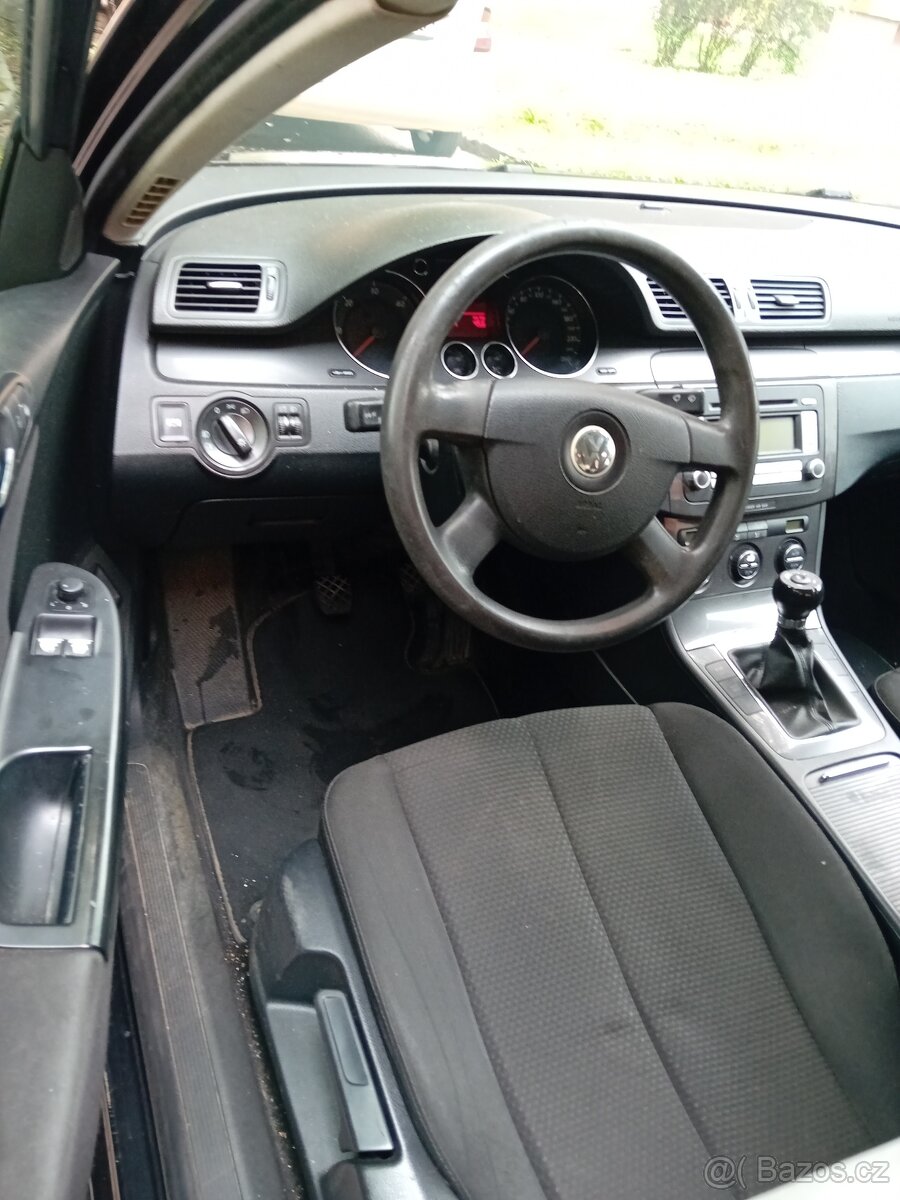 Passat b6 1.9 tdi kw 77 rok 2007 - 13