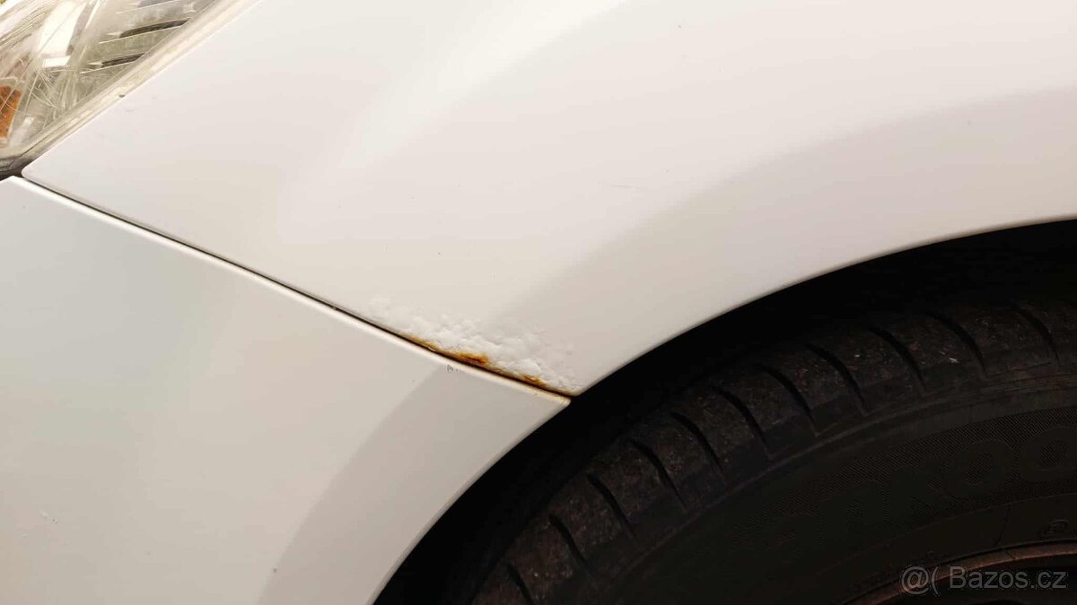 Ford Focus kombi 1,6 - 13