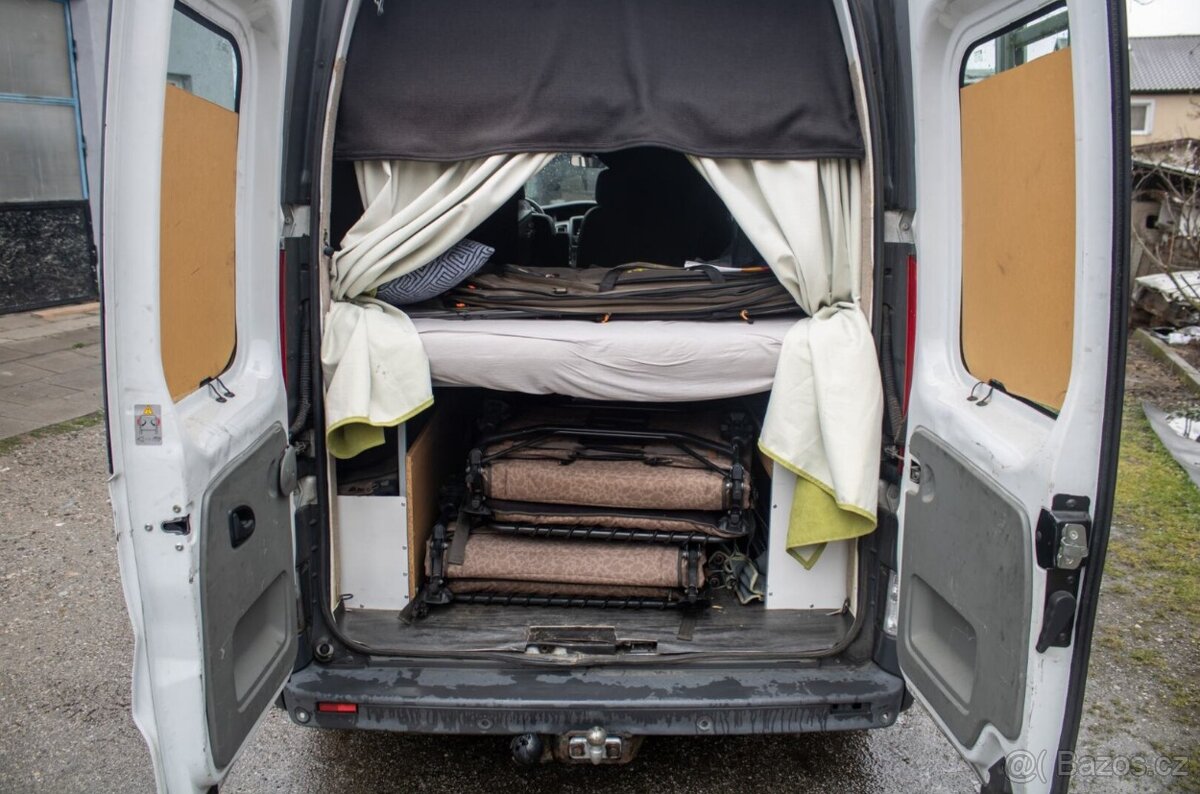 Renault Trafic 2.0 dCi / 84 kW / 2012 / Obytný Van - 13