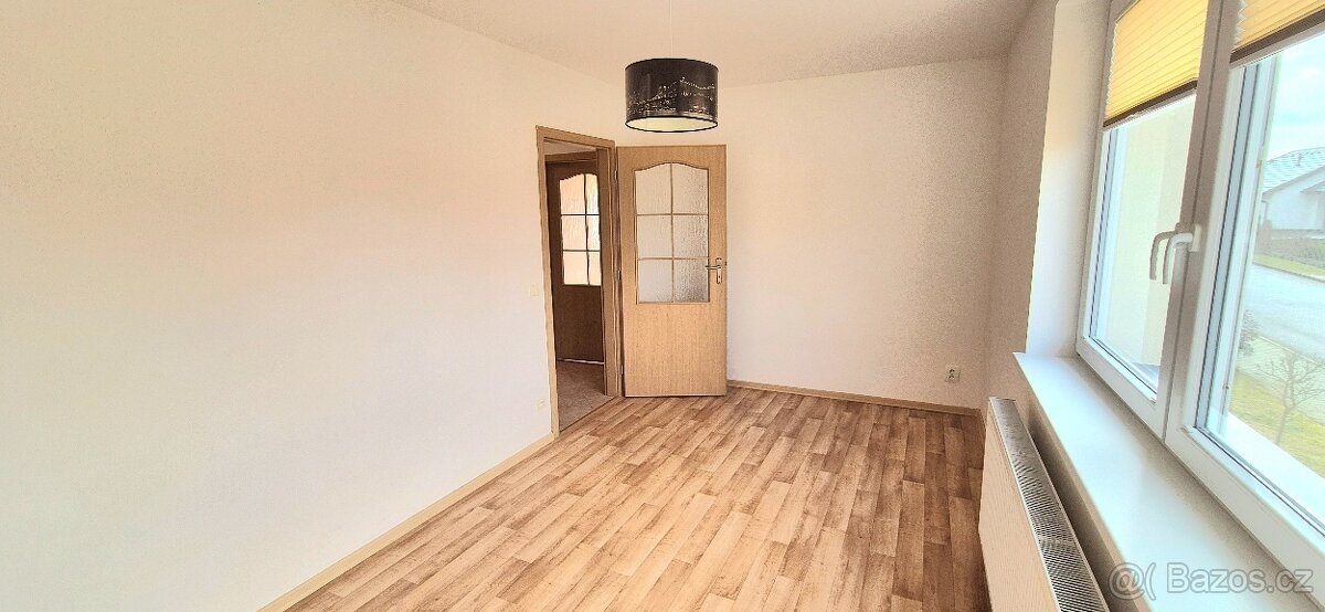 Prodáme rodinný dům - 13
