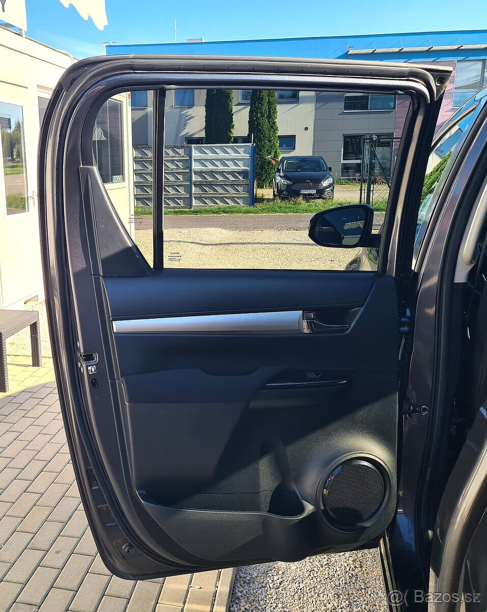 TOYOTA HILUX DC 2.8 I D-4D EXECUTIVE 4X4 - 13