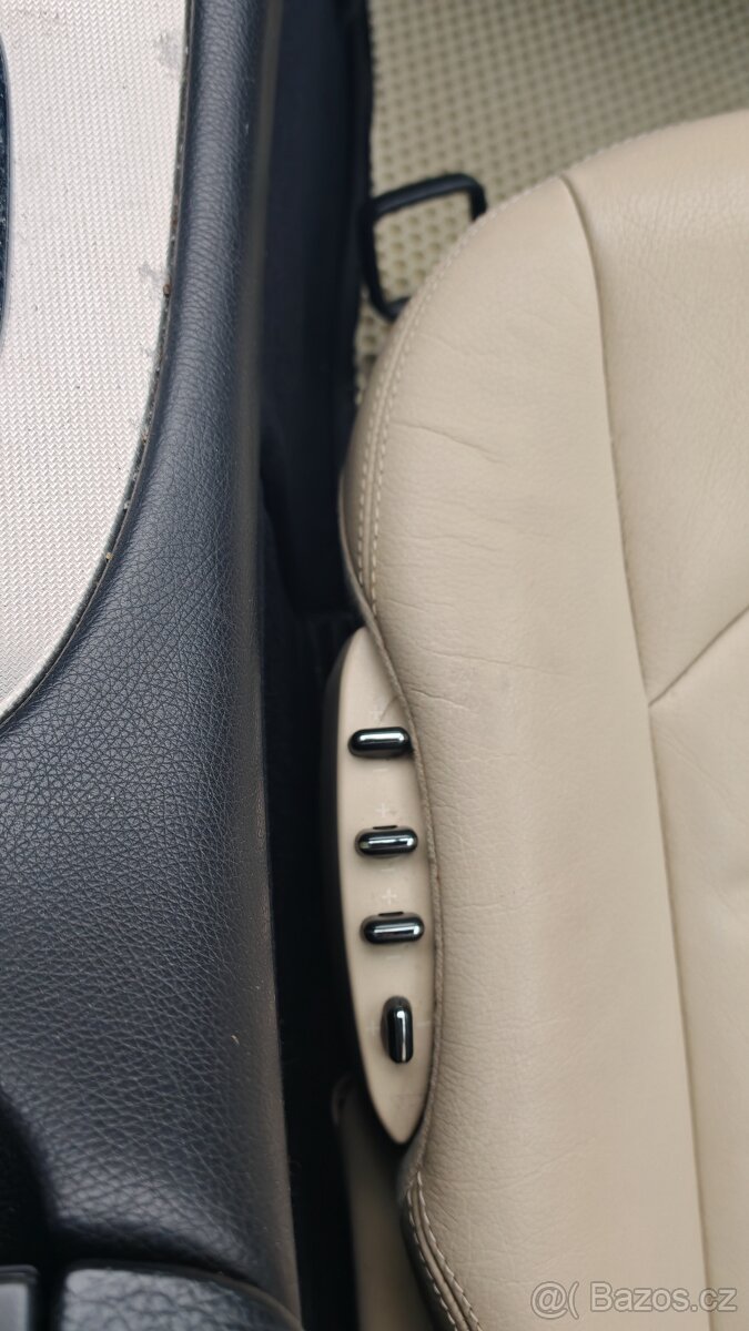 Kabrio Mercedes CLK 320 CDI - 13