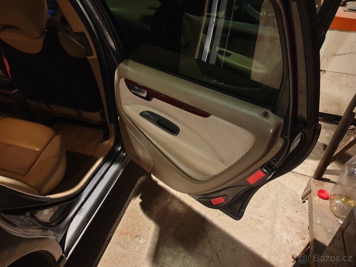 Volvo V70 2,5 tdi r.v.2000 - 13