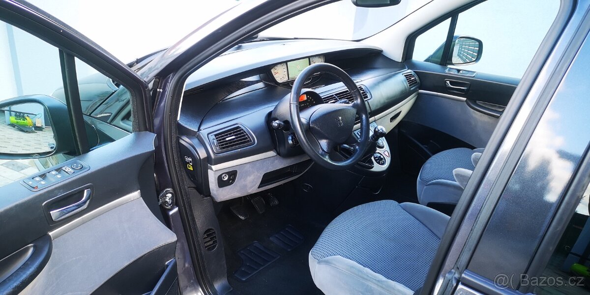 Peugeot 807 2,0 HDI - 100kw. 7 MÍSTNÉ - STYLE - HEZKÝ STAV - 13
