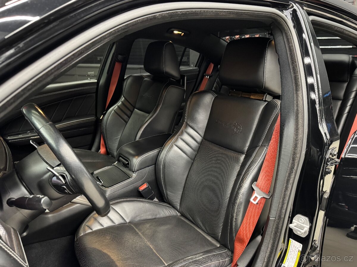 Dodge Charger 6.2 Hellcat - 13