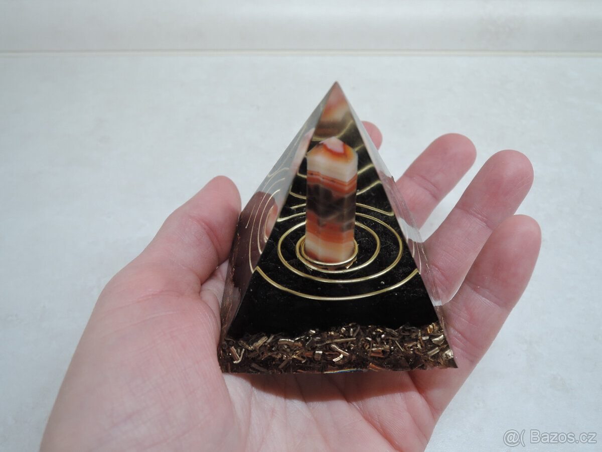 prodám orgonity z pryskyřice - 13