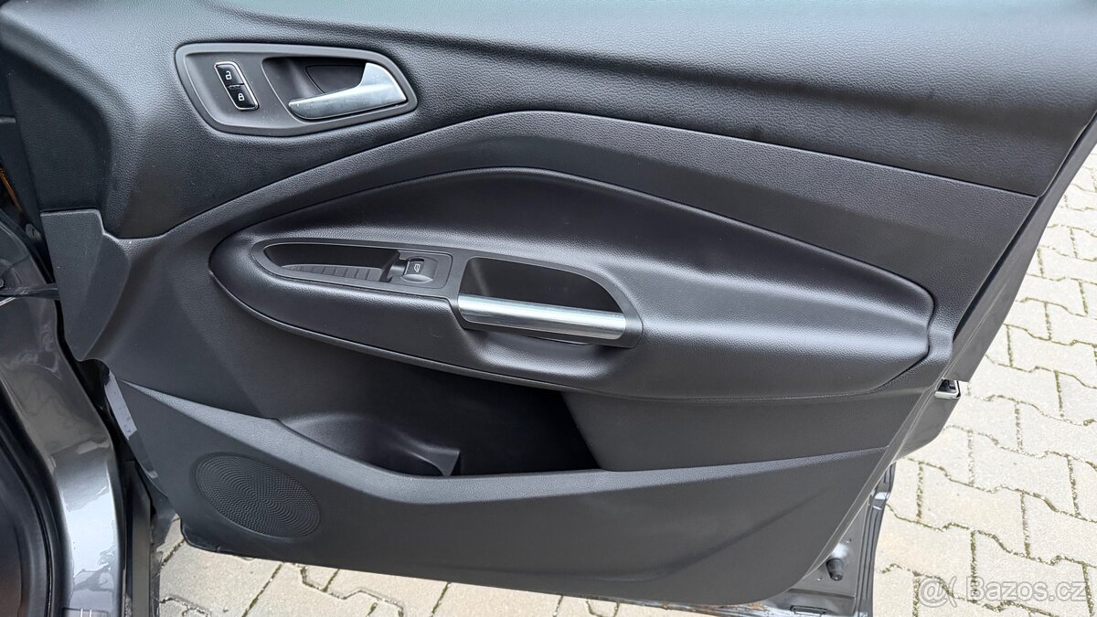 FORD KUGA AUTOMAT - NA PREDAJ - 13