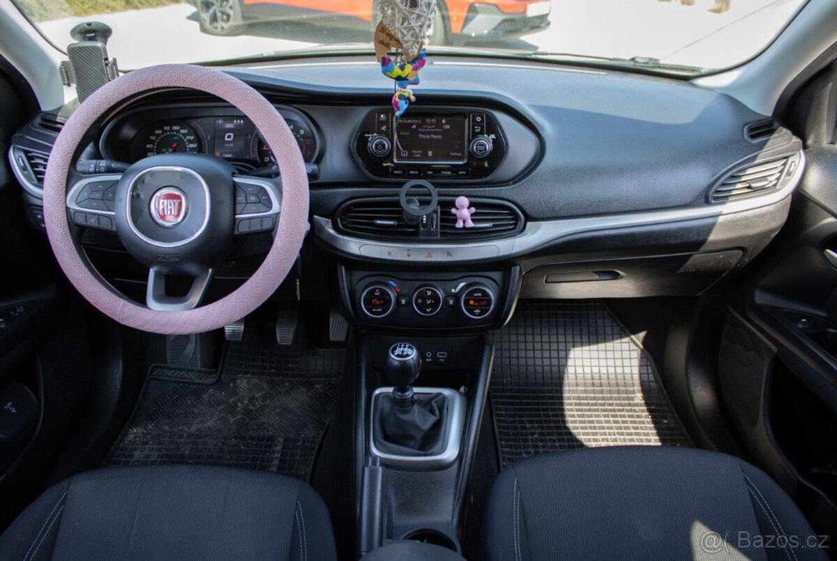 Fiat Tipo 1.4i 70 kW M6 - 13