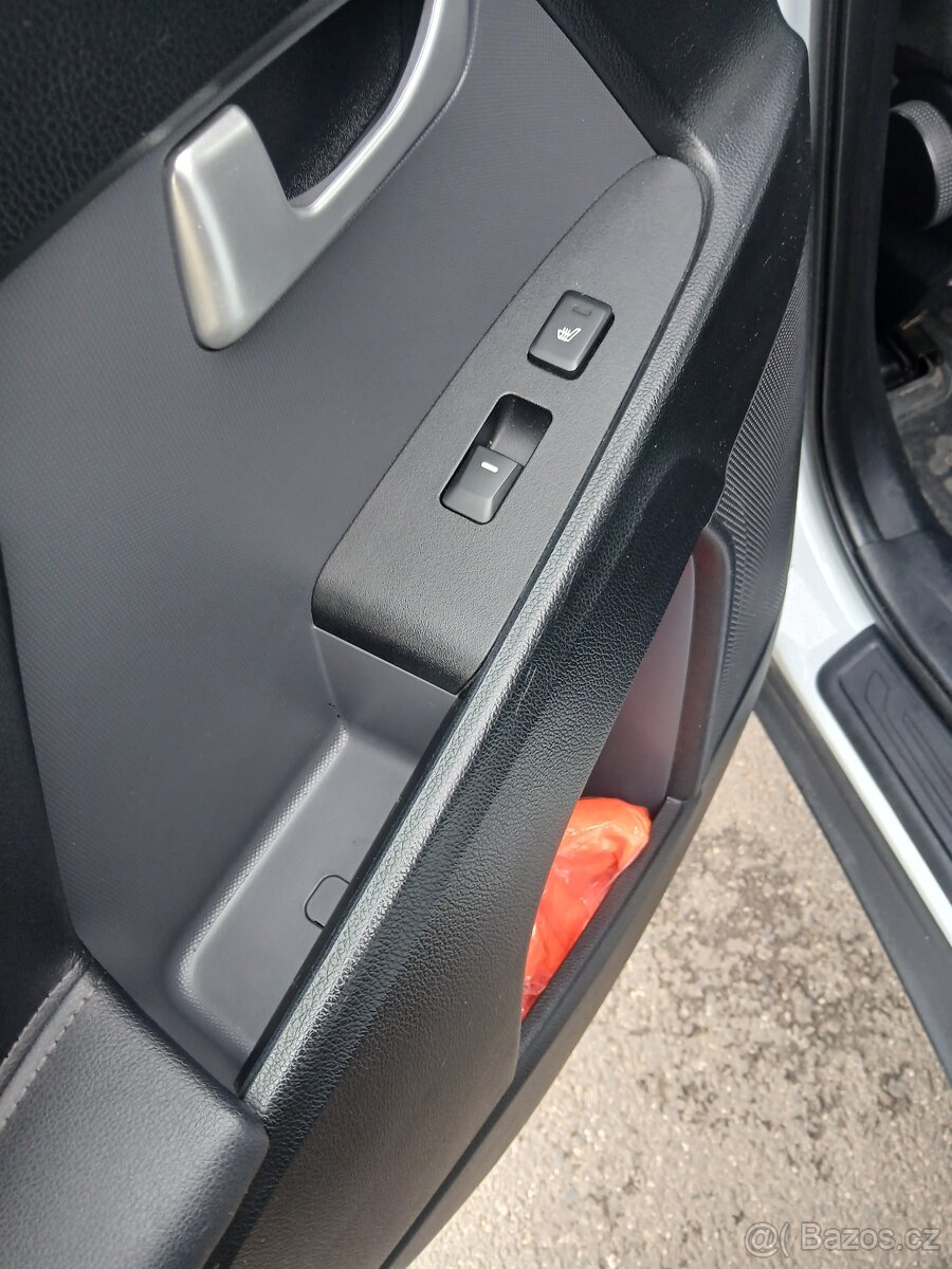 Kia Sportage 2.0CVVT 4x4 - 13