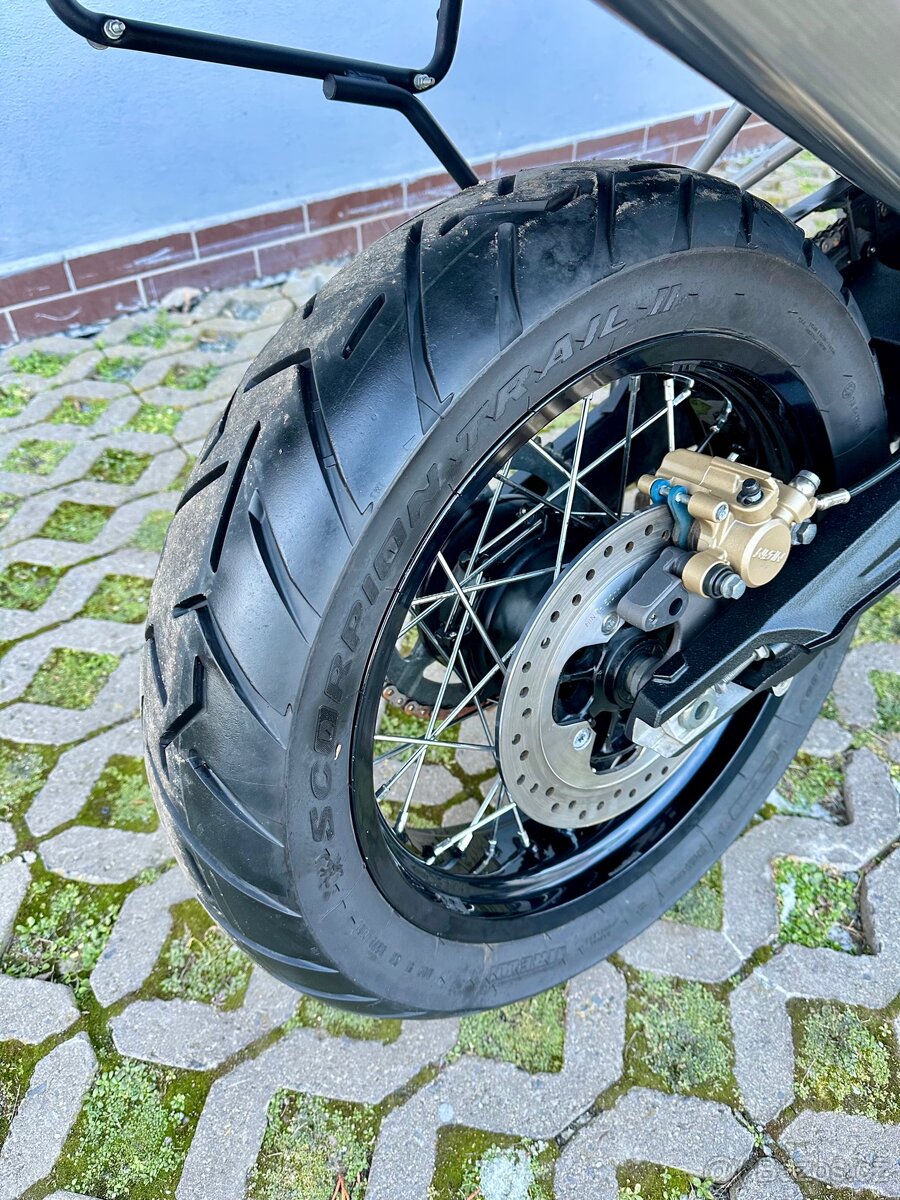 Triumph Tiger 800 xc - 13