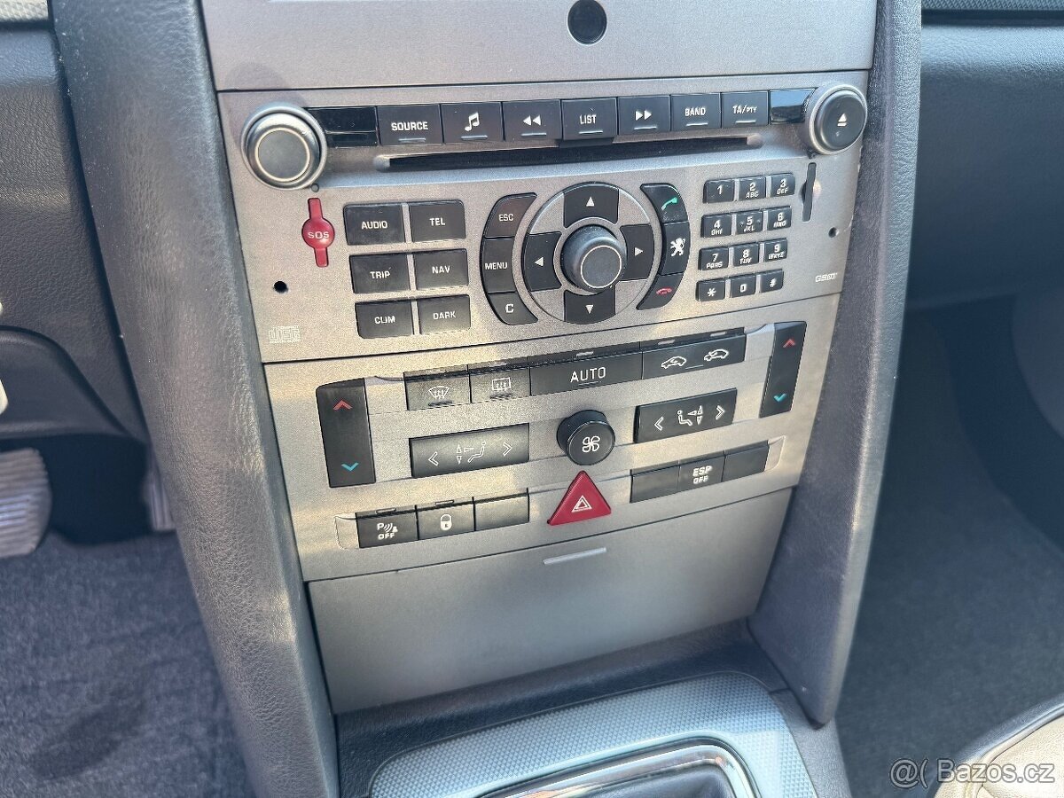 Peugeot 407 2.0 HDi Sedan - 13