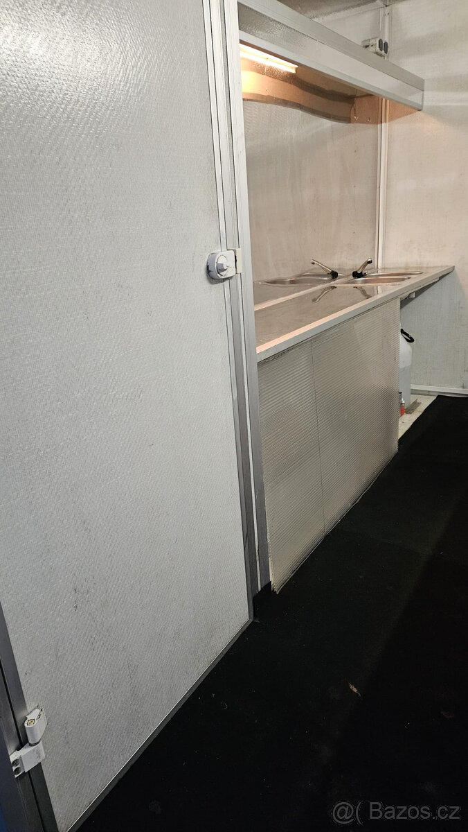Pojízdné občerstvení, prodejní stánek, gastro přívěs - 13