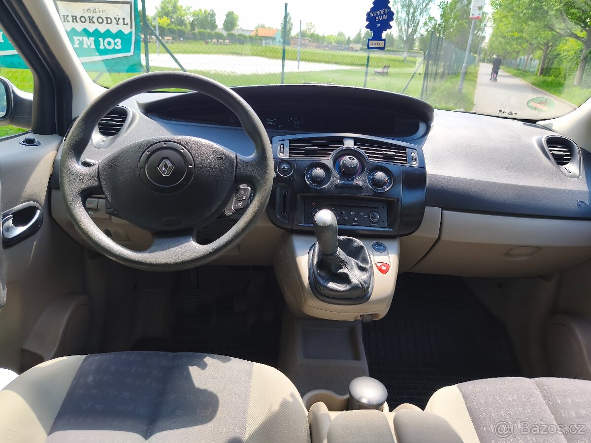Renault Scénic 1.6 16 v Avantage - 13