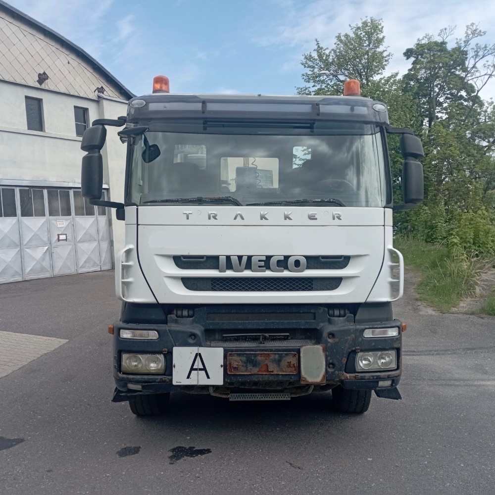 Iveco Trakker - 13