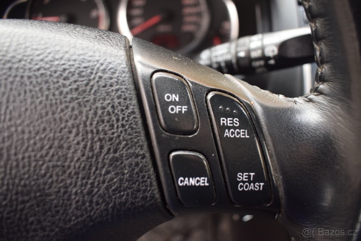 Mazda 6 2,0 MZR-CD PLNÁ VÝBAVA,SUPER STAV - 13