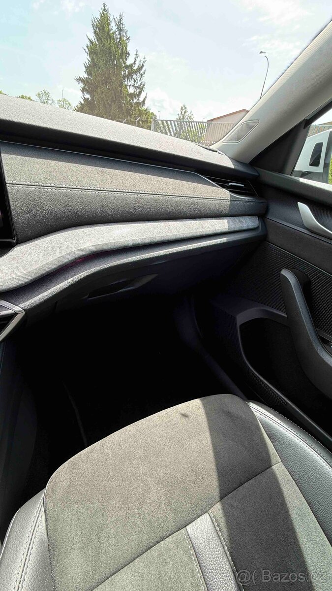 Š Octavia combi 1.5TSI DSG7 130let Premium - 13