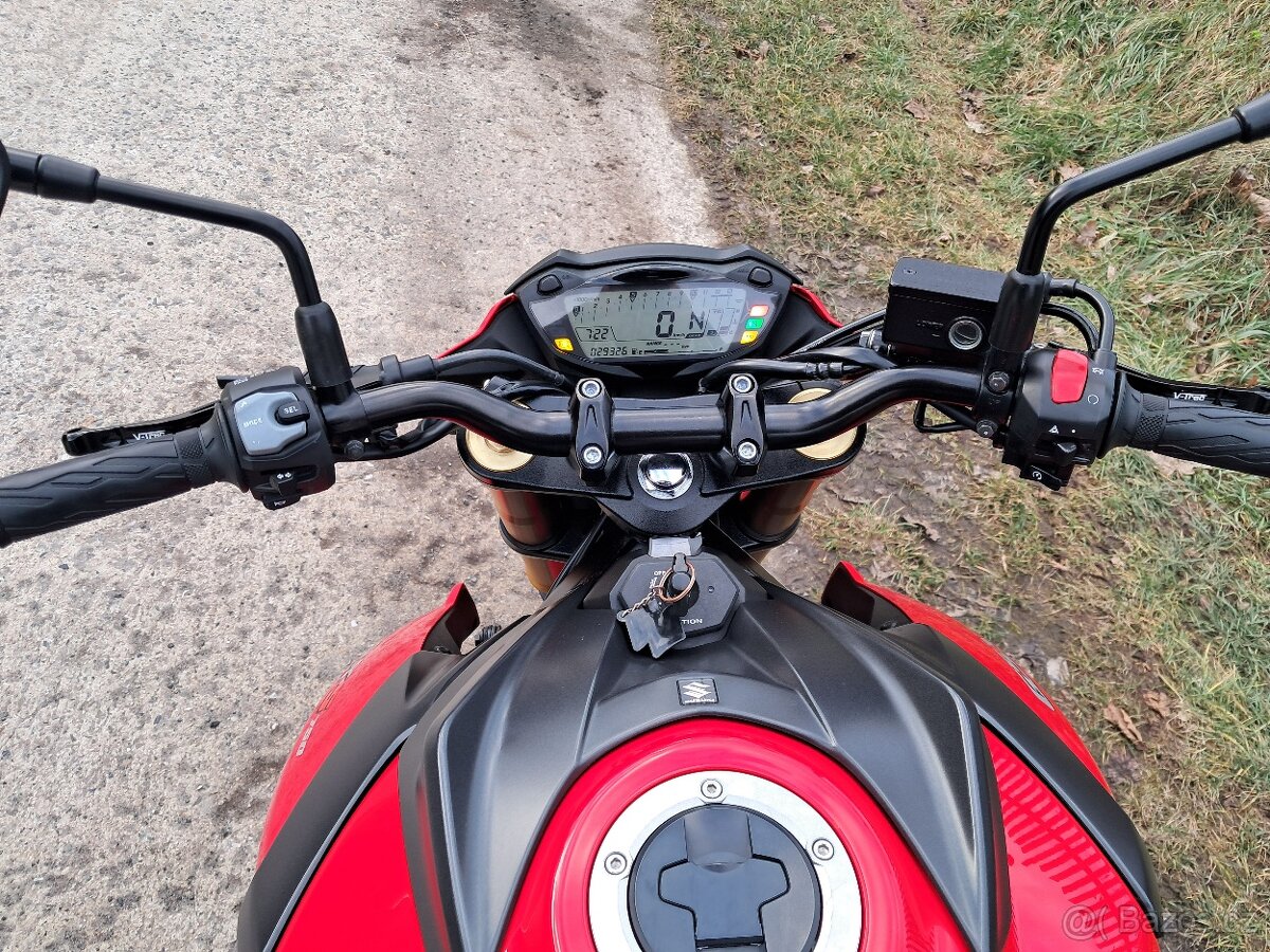 Suzuki GSX-S 750 abs top stav 1.majitel - 13