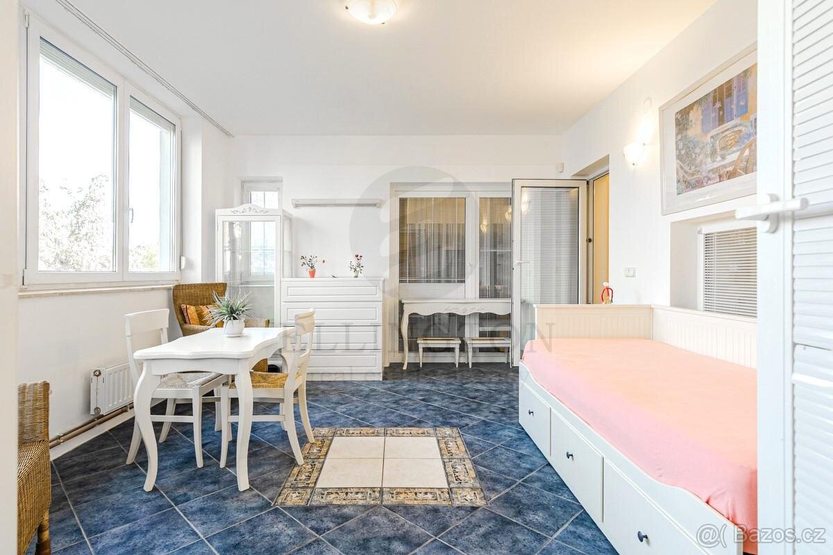 RD, 715m2, Praha 4 - Kunratice - 13