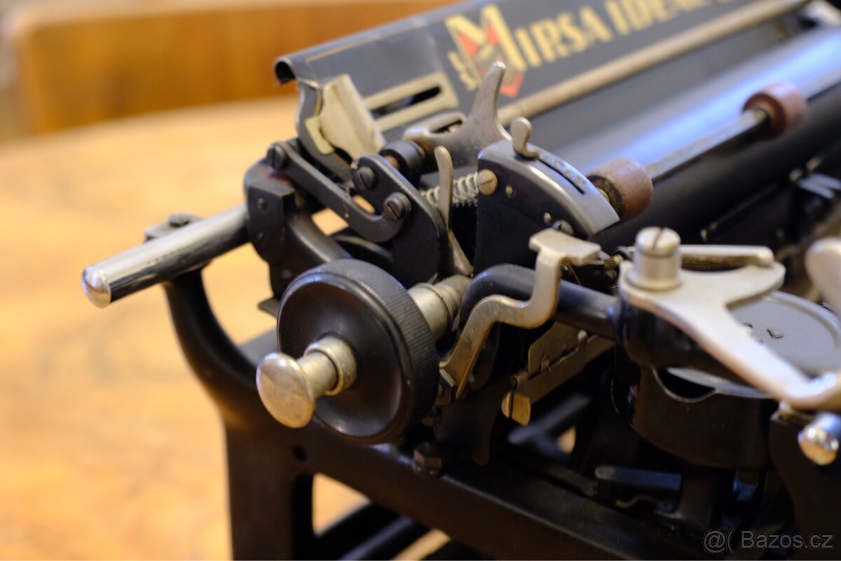 Starožitný psací stroj U.S. Mirsa Ideal - 13