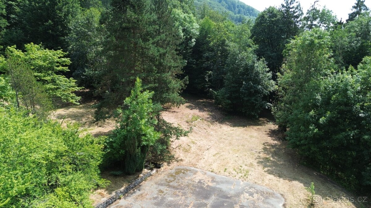 Prodej chaty a ubytovací zařízení - 13