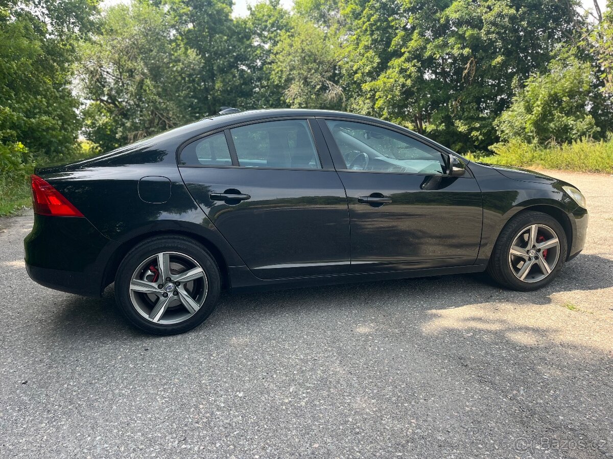 Volvo S60 1.6 d - 13