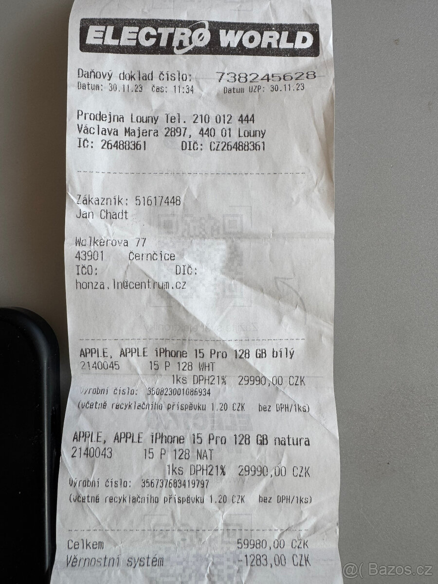 Telefon Apple Iphone 15 Pro + záruční list - 13