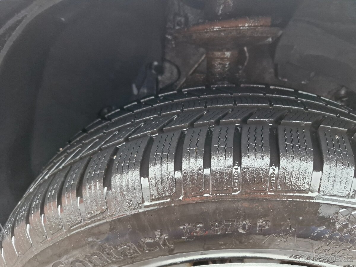 Dacia Duster 1,5dci 4x4, 2018, Čr, tempomat - 13