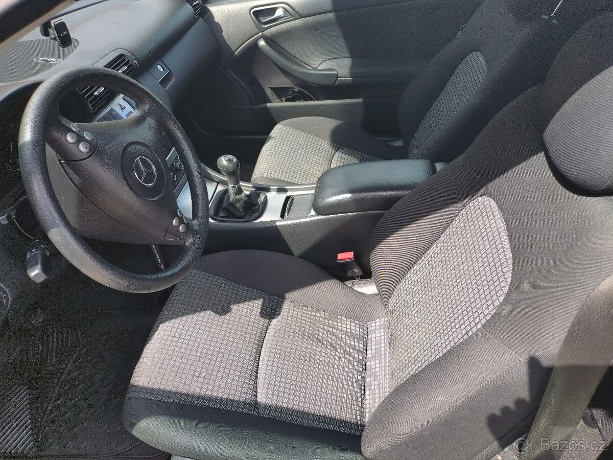 Mercedes Benz C 180 K, kupé - 13