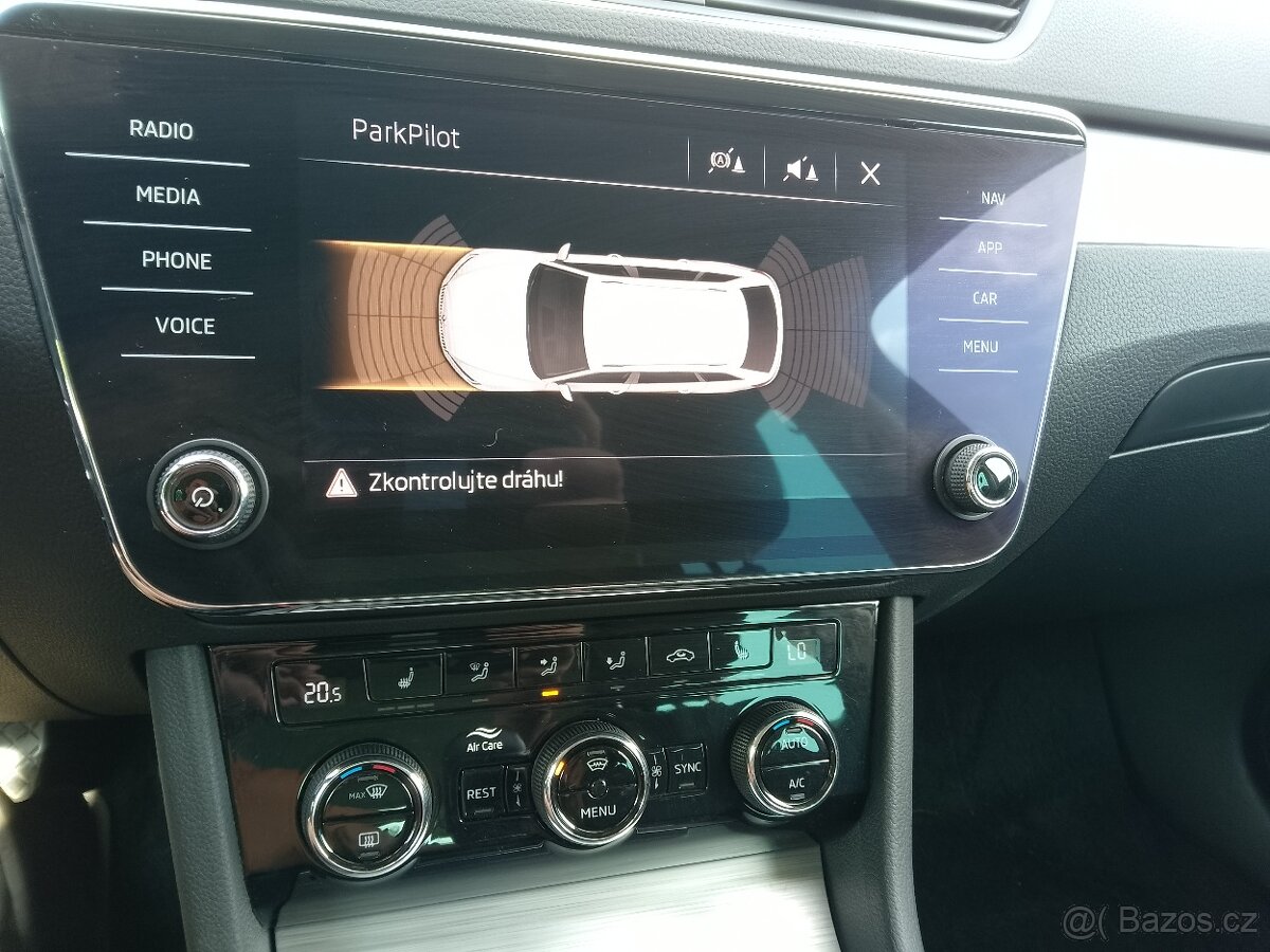 Škoda Superb 3,1.5 TSI,facelift,combi,led,navi - 13