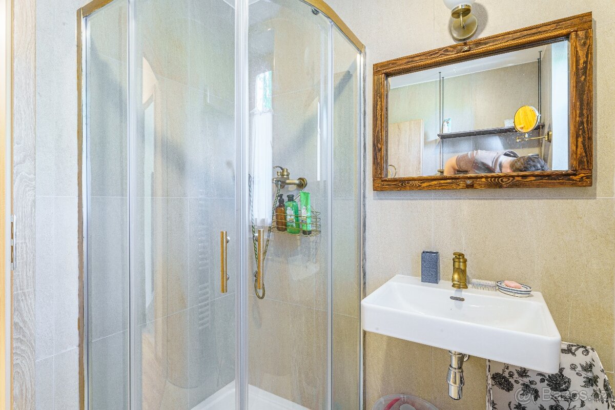 Prodej bytu 2+kk v osobním vlastnictví 55 m², Čím - 13