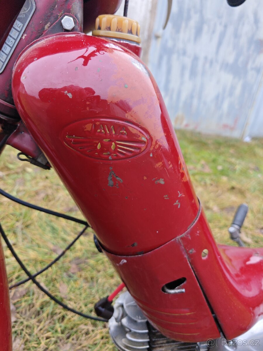 Jawa 555 - 13