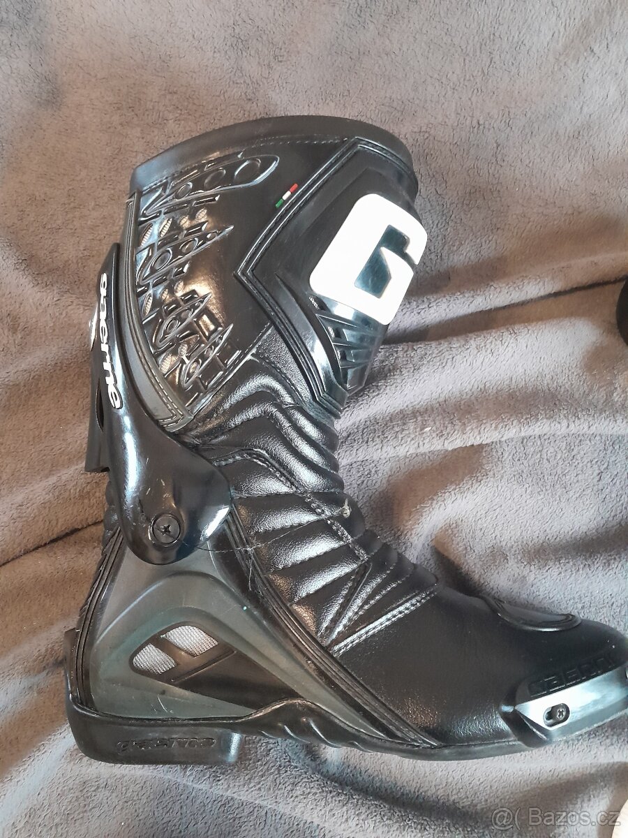 Dámská dvoudílná kombinéza 4SR, moto boty Gaerne - 13