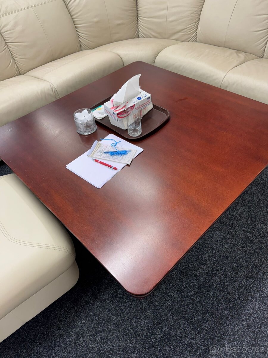 Nábytek z masivu - 13